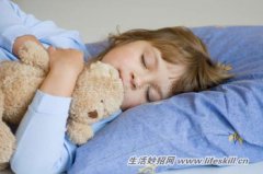 几岁的孩子几点睡最好？